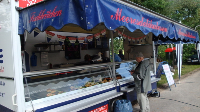 Fischrucherei und Verkauf 